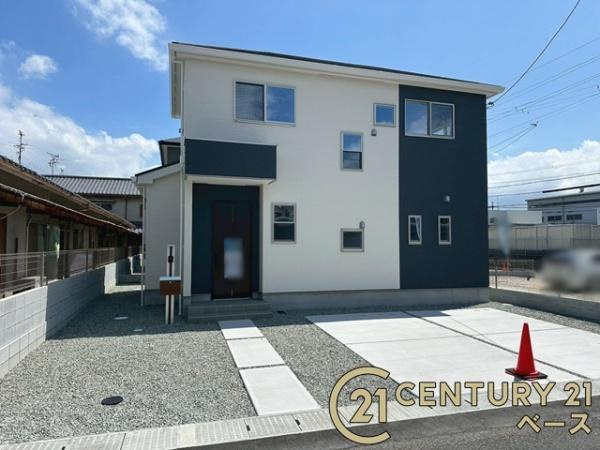 ファーストタウン今国府町 １号棟 ／新築一戸建