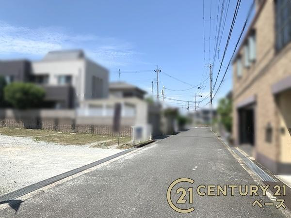 北葛城郡広陵町馬見中２丁目の売地の前面道路含む現地写真|■現地撮影写真■落ち着いた雰囲気の閑静な住宅地内です！