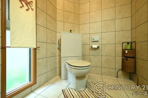 香芝市旭ケ丘３丁目　一戸建のトイレ|■現地撮影写真■手洗いにもこだわったトイレです！