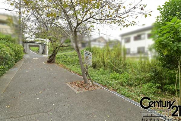 香芝市穴虫の売地の前面道路含む現地写真|■現地撮影写真■