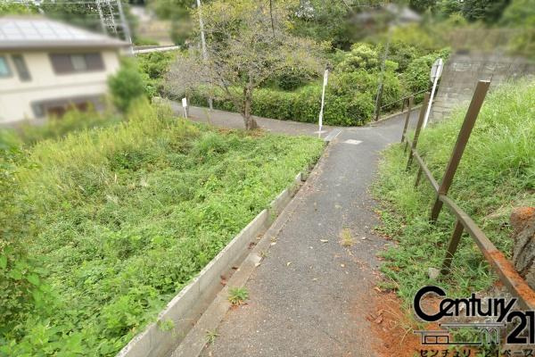 香芝市穴虫の売地の前面道路含む現地写真|■現地撮影写真■