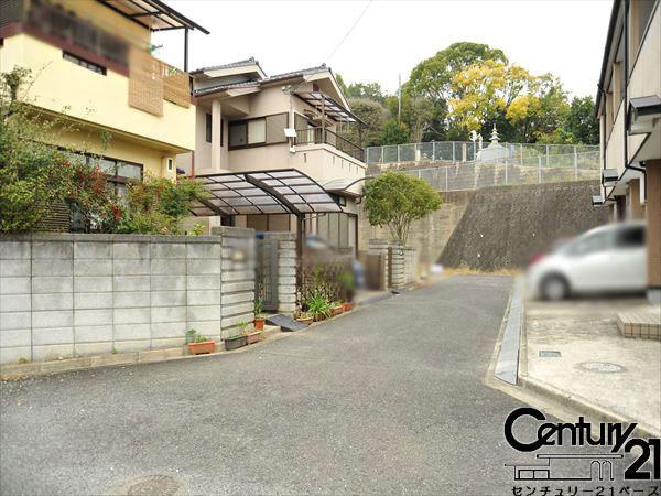 大和郡山市西田中町の売地の前面道路含む現地写真|■奥側の場所になります！■
