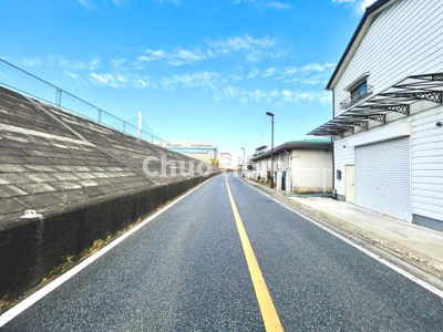 【前面道路含む現地写真】 | 葛飾区西新小岩3丁目新築分譲住宅 | 全面道路