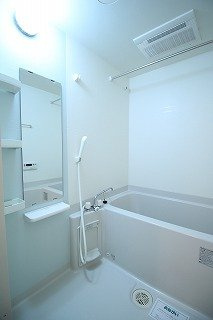 グレイス吉田　Ⅱ番館の浴室|お風呂です