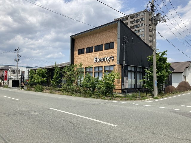 南栄町貸店舗の外観
