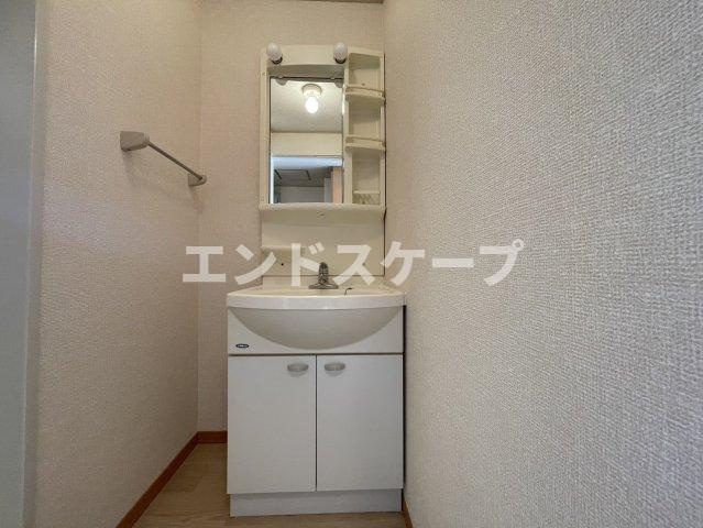 アムール　Ｂの洗面所|高崎、前橋エリアのお部屋探しはエンドスケープまで！お客様の理想お聞かせ下さい♪
