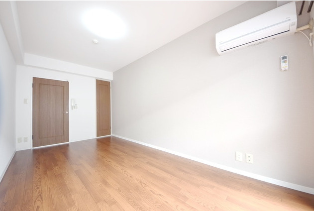 さいたま市南区鹿手袋6丁目　収益マンションの洋室