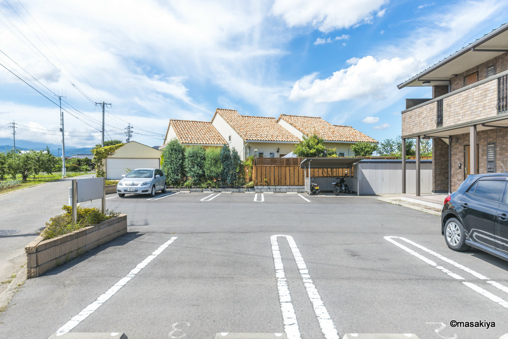 サンパティークの駐車場|駐車場