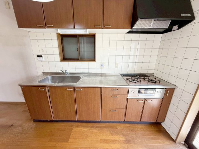 太秦西蜂岡町のキッチン