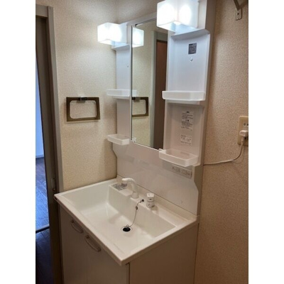 【洗面所】 | サンシャトレA