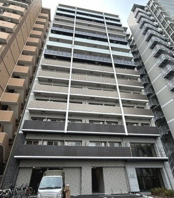 エスリード新大阪ザ・プレミアEASTの外観