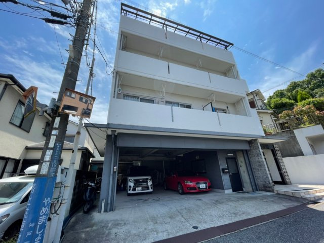 キューブ舞子の外観