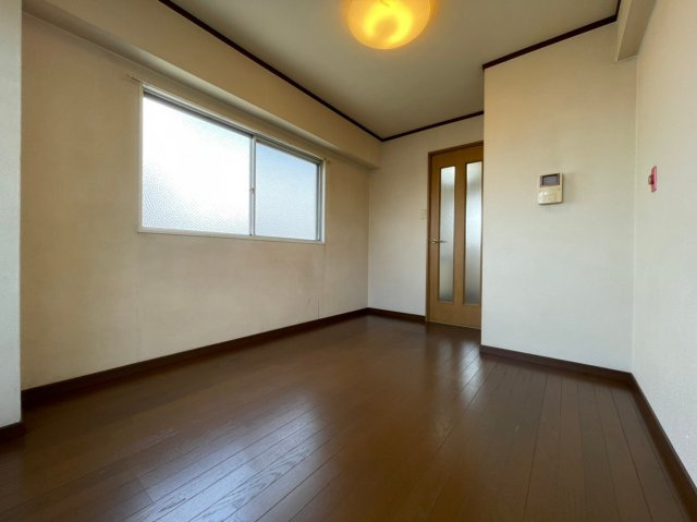 キューブ舞子の居間・リビング