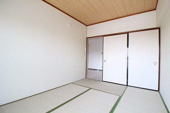 メゾンドゥフォレの収納