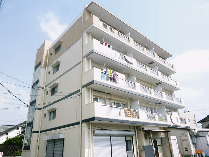 メゾンドゥフォレの外観