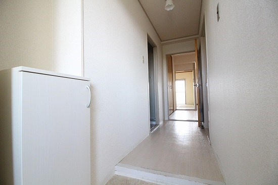 メゾンドゥフォレの玄関