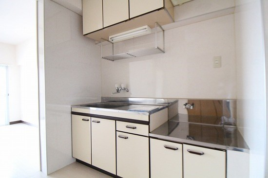 メゾンドゥフォレのキッチン