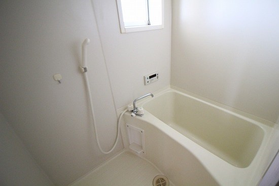 メゾンドゥフォレの浴室