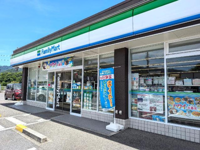 【周辺】 | エクセルハイツ | ファミリーマート橋本御幸辻店まで541ｍ