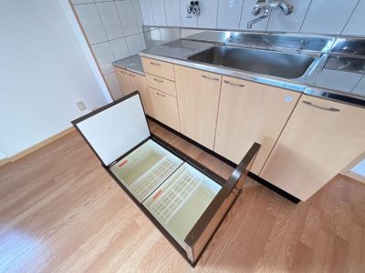 【キッチン】 | エクセルハイツ | 床下収納