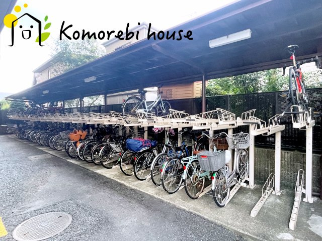 ダイアパレス大宮大成の駐輪場