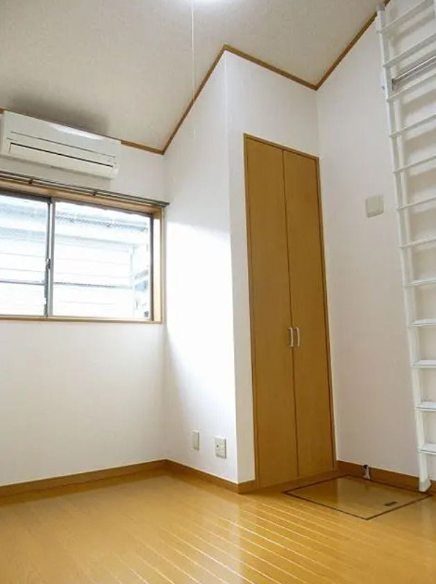 横浜市磯子区森3丁目　一棟アパートの洋室