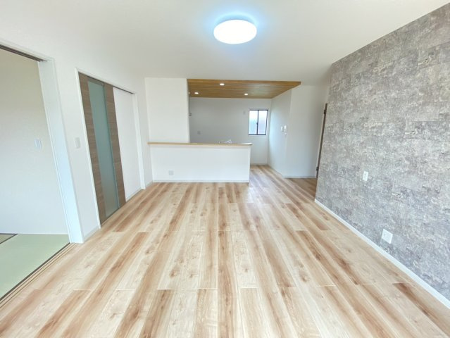 久留⽶市善導寺町与⽥の居間・リビング