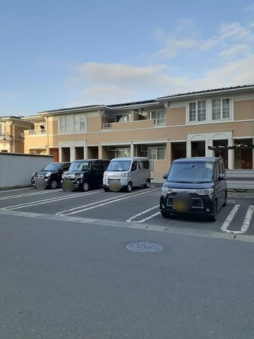 ウェストビュー　Ｆｕｊｉの駐車場