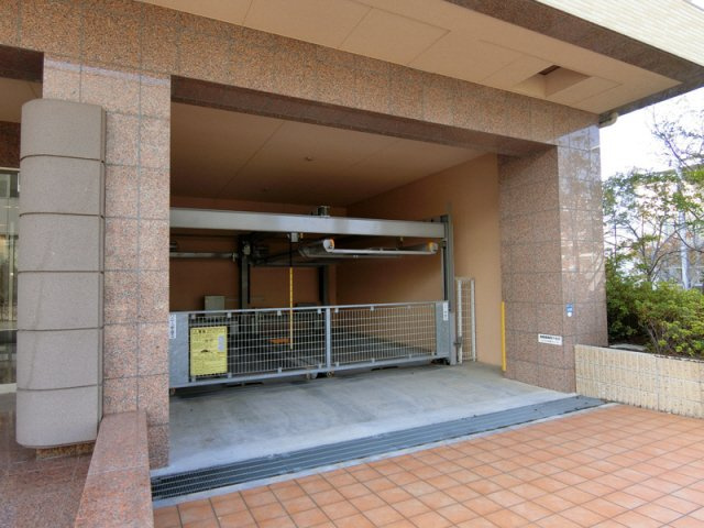 【駐車場】 | STATION COURT NORTH