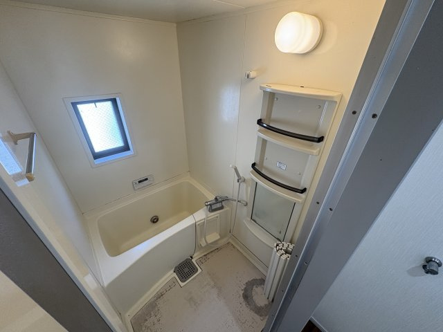 JAサンビレッジ末広 A棟の浴室