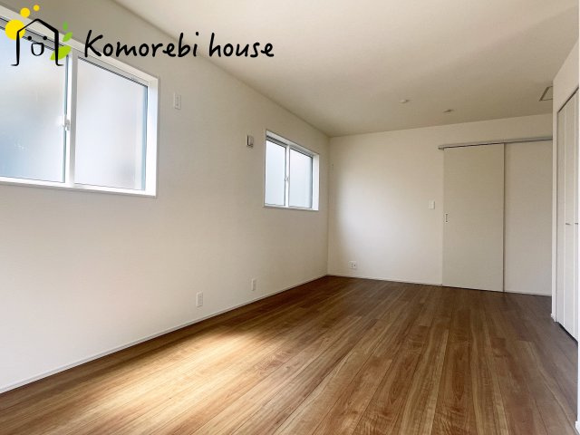 蓮田市江ヶ崎　新築一戸建て　ブルーミングガーデン　01の寝室|7/25撮影