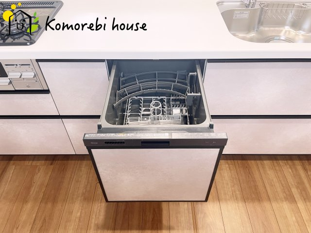 蓮田市江ヶ崎　新築一戸建て　ブルーミングガーデン　01のキッチン|7/25撮影