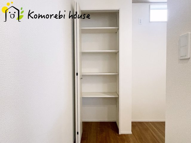 蓮田市江ヶ崎　新築一戸建て　ブルーミングガーデン　01の収納|7/25撮影