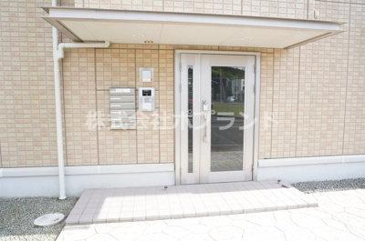 【エントランス】 | R ルミエール | オートロック