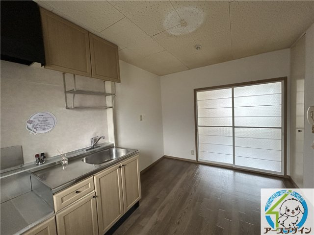 アムールKOHBEの居間・リビング