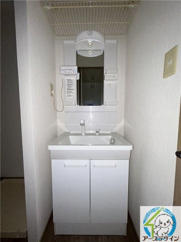 アムールKOHBEの洗面所