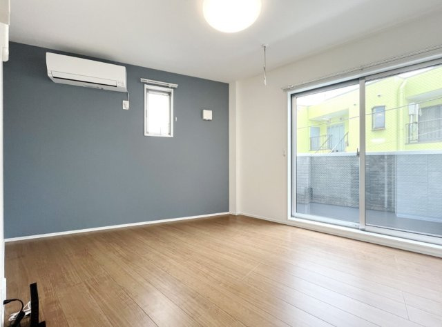 座間市南栗原4丁目　収益アパートの洋室