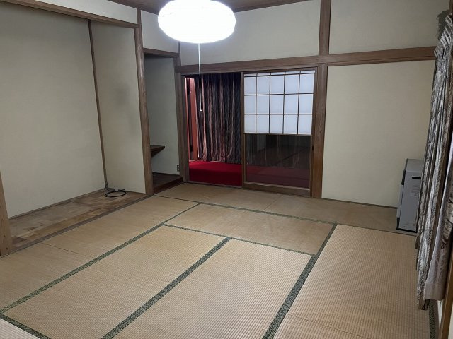城東O貸家の和室
