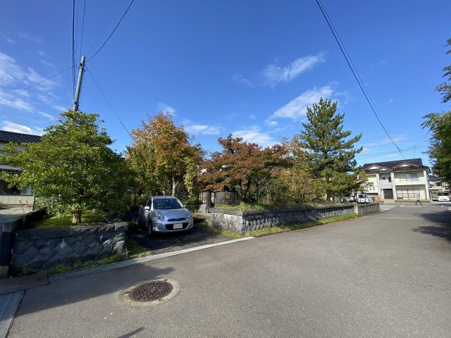 城東O貸家の駐車場
