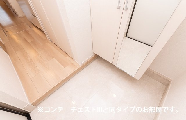 グリーンガーデンの玄関