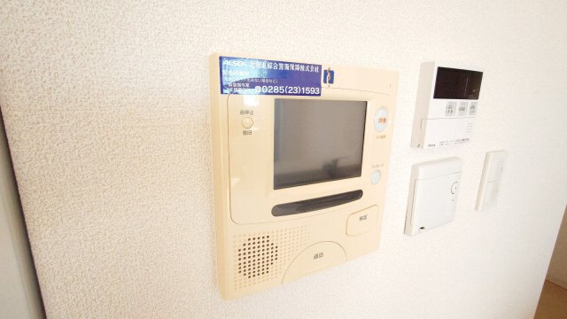 サンデュエル小山駅東通りのセキュリティ|モニター付きオートロック