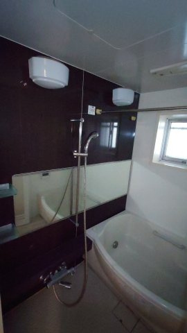 サンデュエル小山駅東通りの浴室