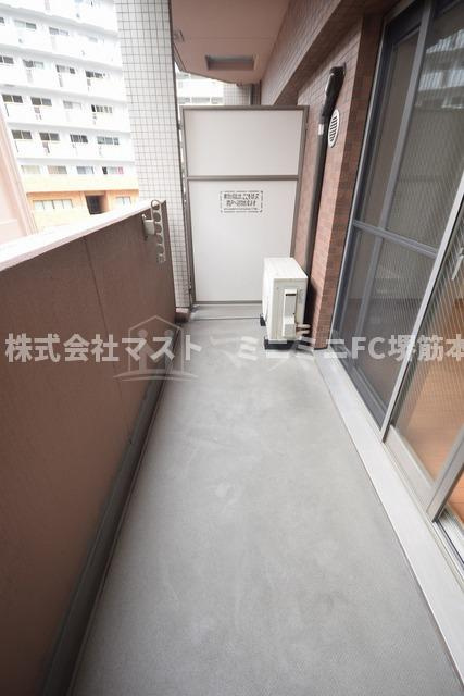 ブラーヴォ梅田北のバルコニー