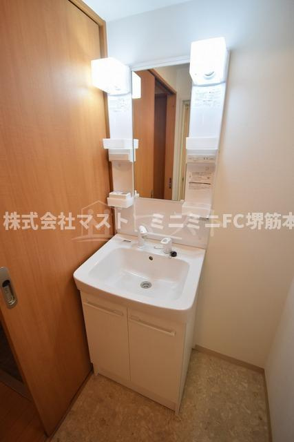 ブラーヴォ梅田北の洗面所