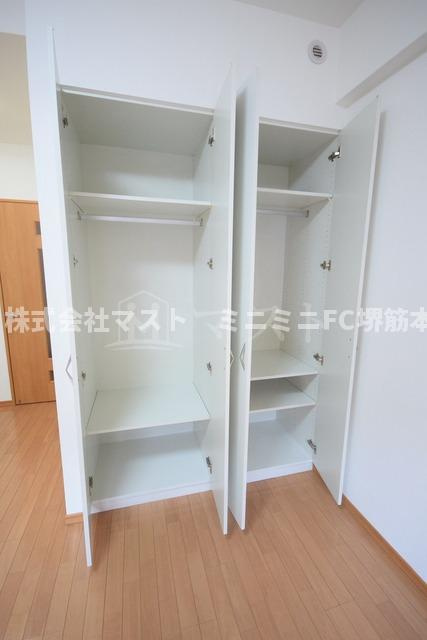 ブラーヴォ梅田北の収納