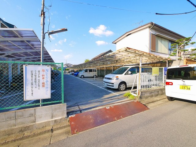 ミマツモータープールの周辺