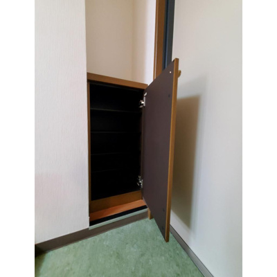 【玄関】 | ラ　フェリーチェ | 玄関