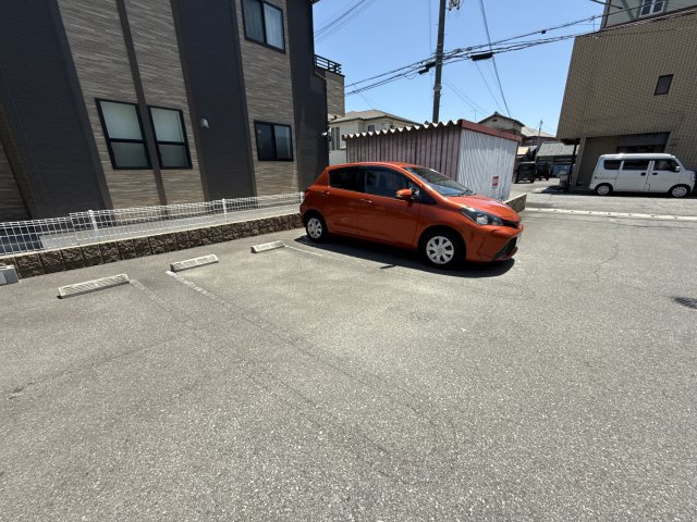 シャーメゾンハーベストの駐車場