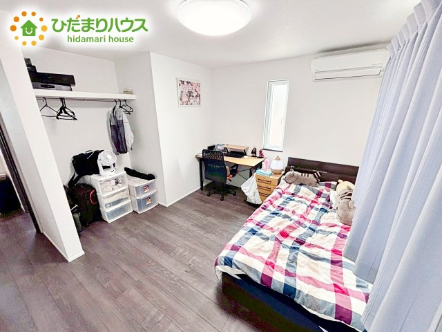 【収納】 | 水戸市元石川町　中古戸建 | 衣類だけでなく、キャリーバッグや衣類ボックスの収納も容易となるウォークインクローゼット。
