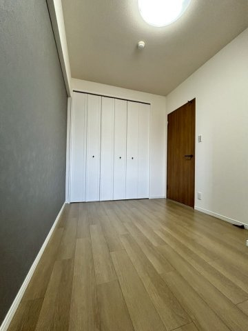 ランフォルセ枚方天の川の洋室